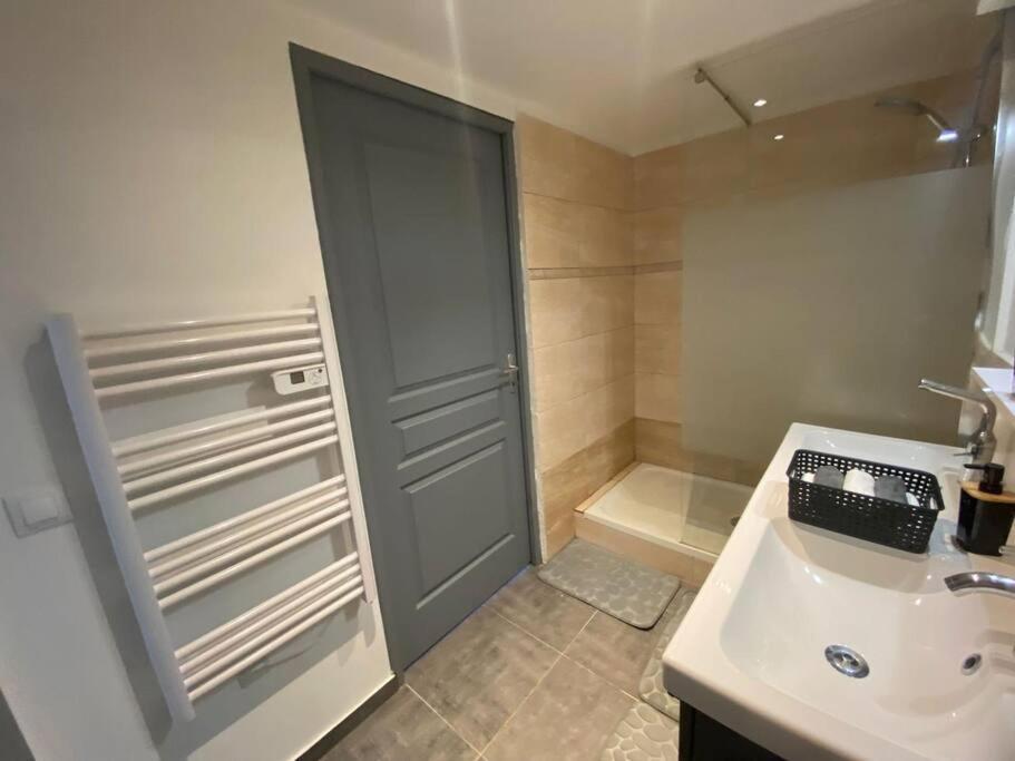 Le Jardin Suspendu Apartment Rillieux-la-Pape Exterior photo